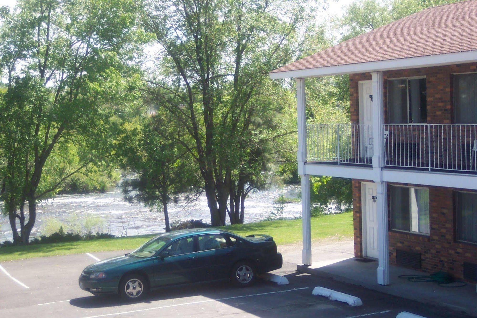 Henry'S Fork Inn Saint Anthony Exteriér fotografie